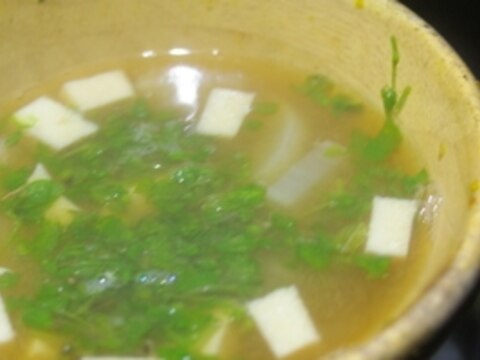 はこべと高野豆腐のスープ